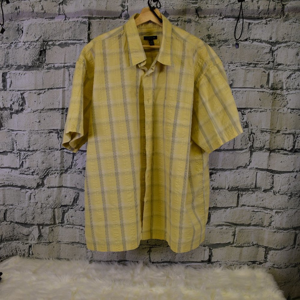 Short Sleeve Van Heusen Shirt Yellow